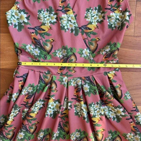 Lady Vintage dress - Picture 5 of 8